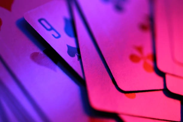 Sic Bo Dadu live dealer table with transparent dice cage